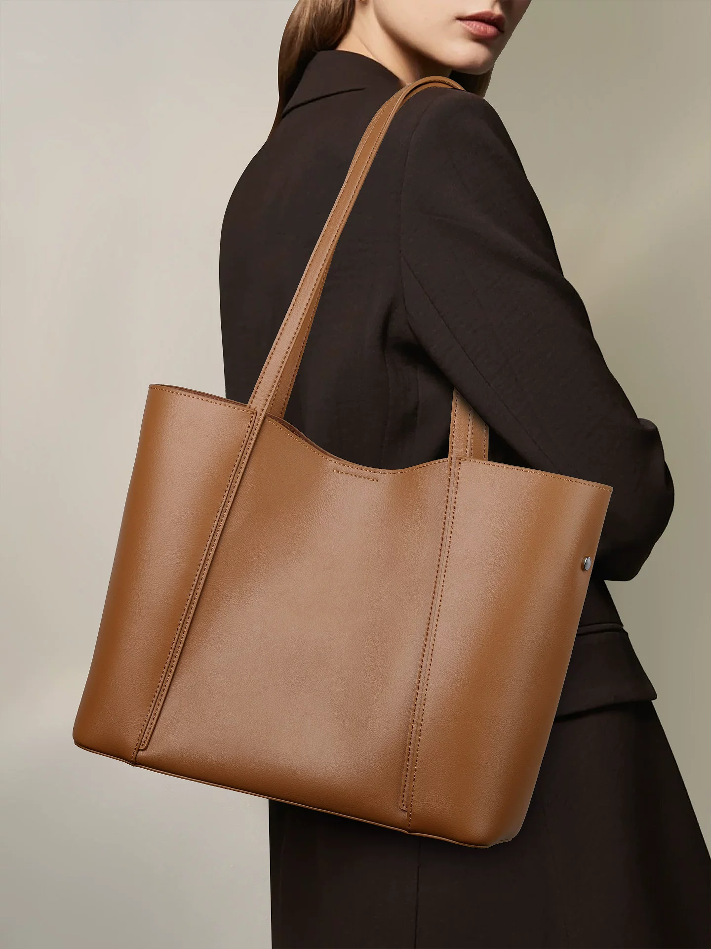 Women's Faux Leather Tote Shoulder Purses Bag for women, Big Capacity Tassel Handbag