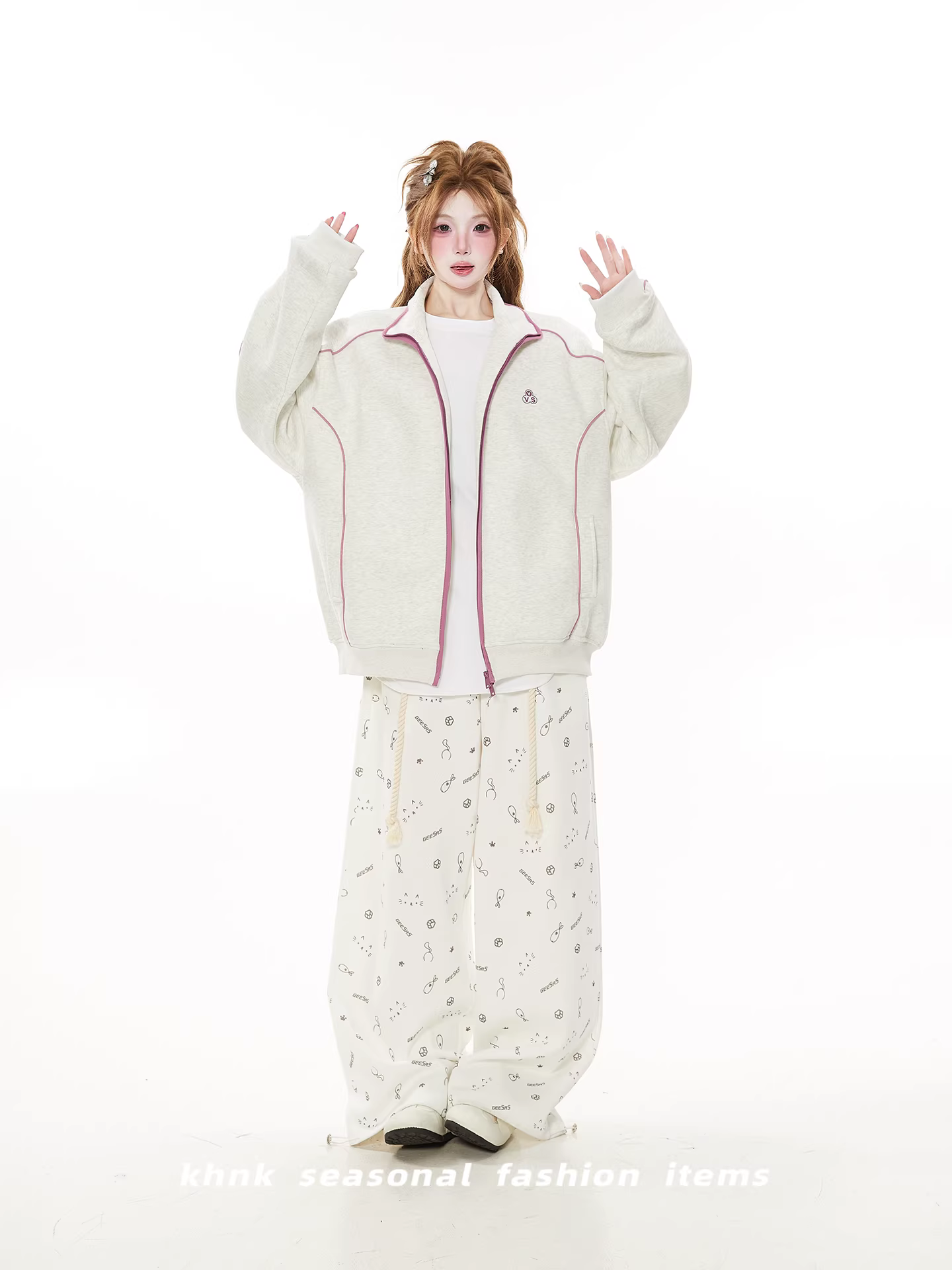 Niche Unique Color-Block Deconstructed Stand-Collar Sweatshirt for Women – Spring/Autumn Loose Casual Sporty Zip-Up Top, Trendy Streetwear